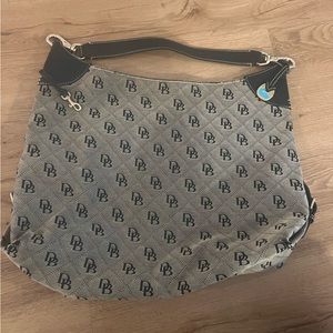 Dooney & Burke shoulder bag